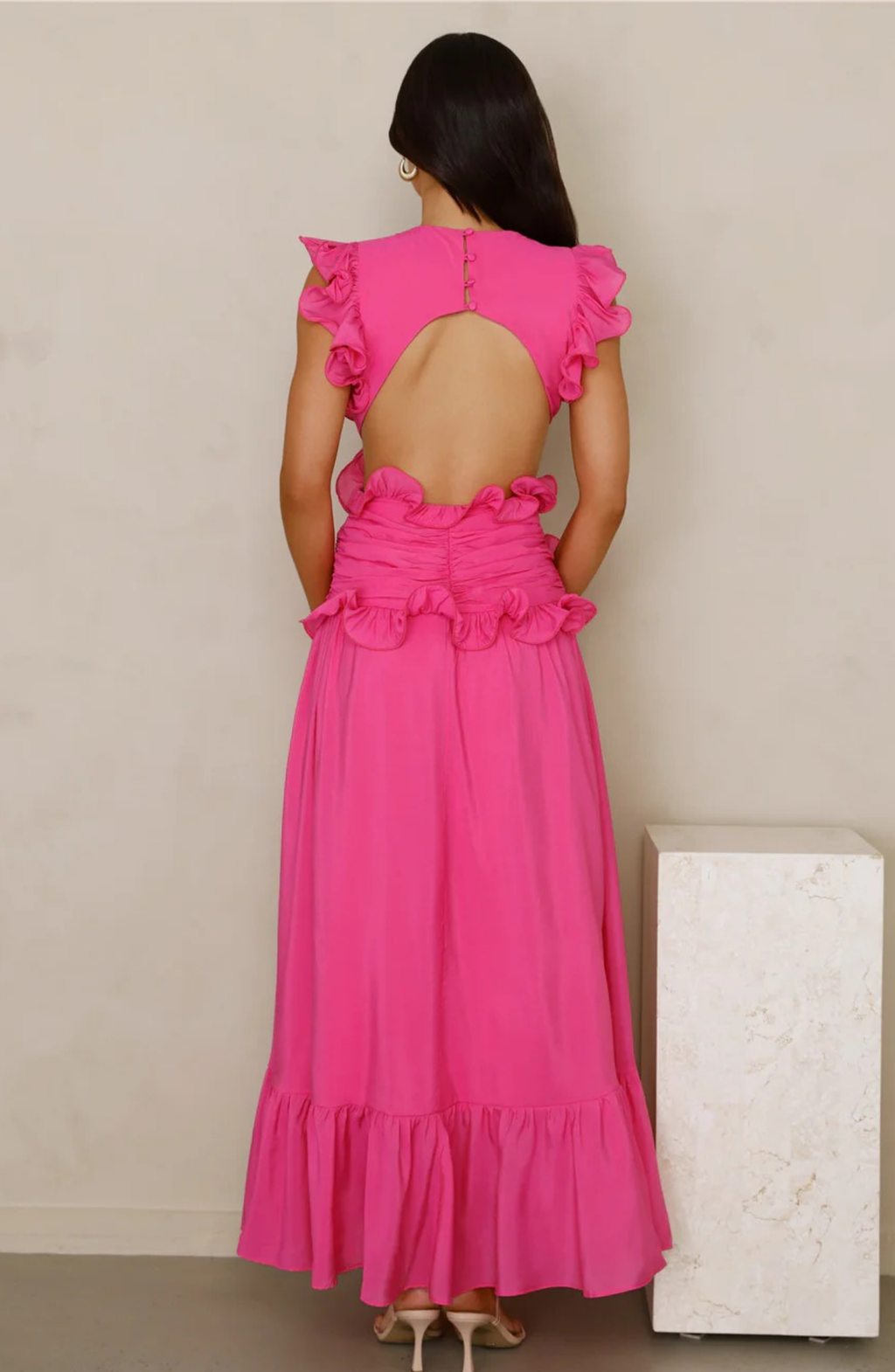 Ruffle Maxi Dress with Deep V-Neck and Flowy Skirt