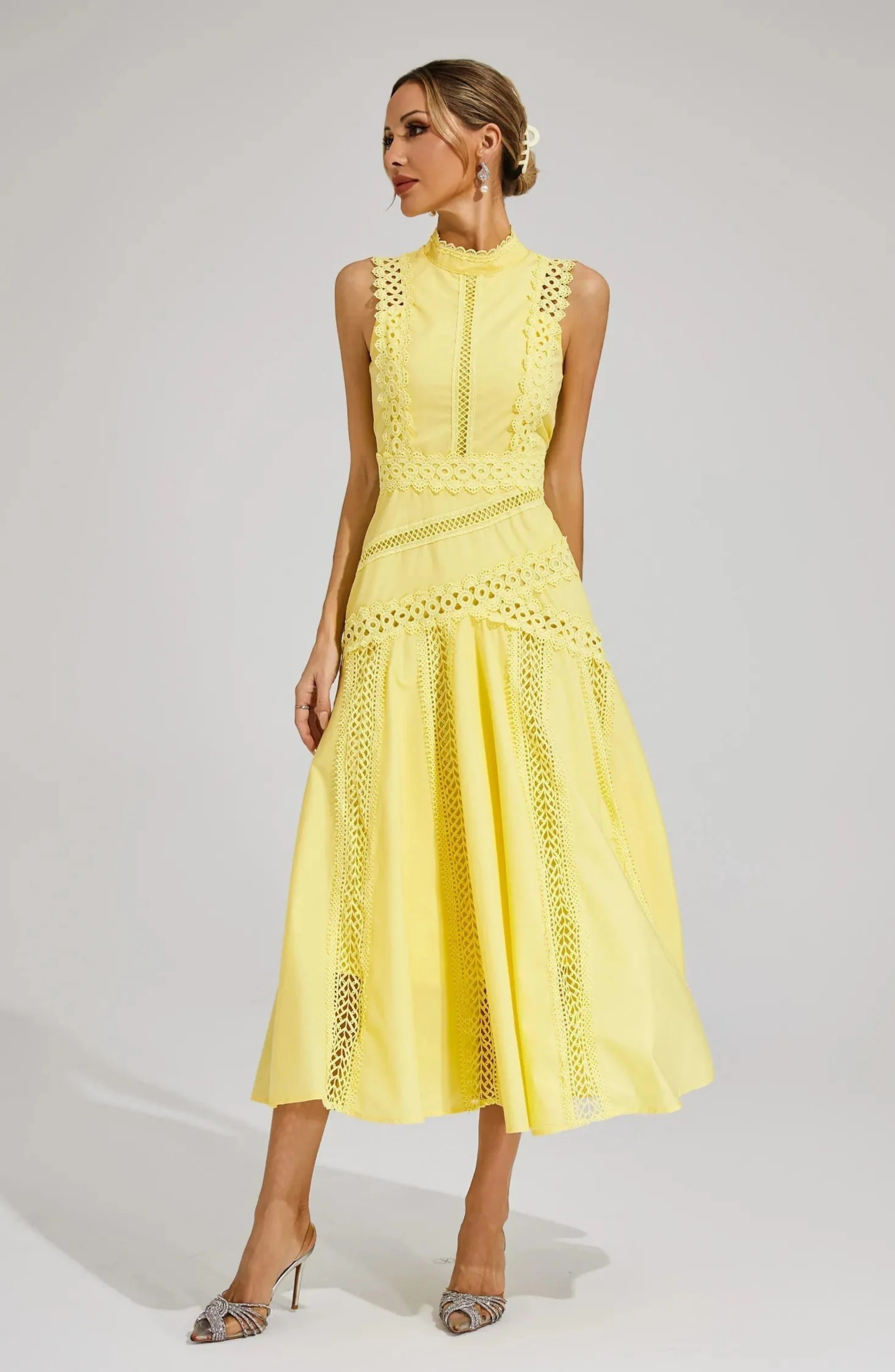 Romantic White Lace Midi Dress with Feminine A-Line Fit